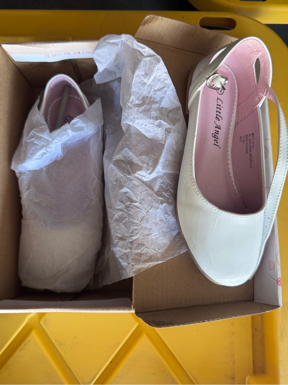 Soda Little Angel Girls White Dress Shoes